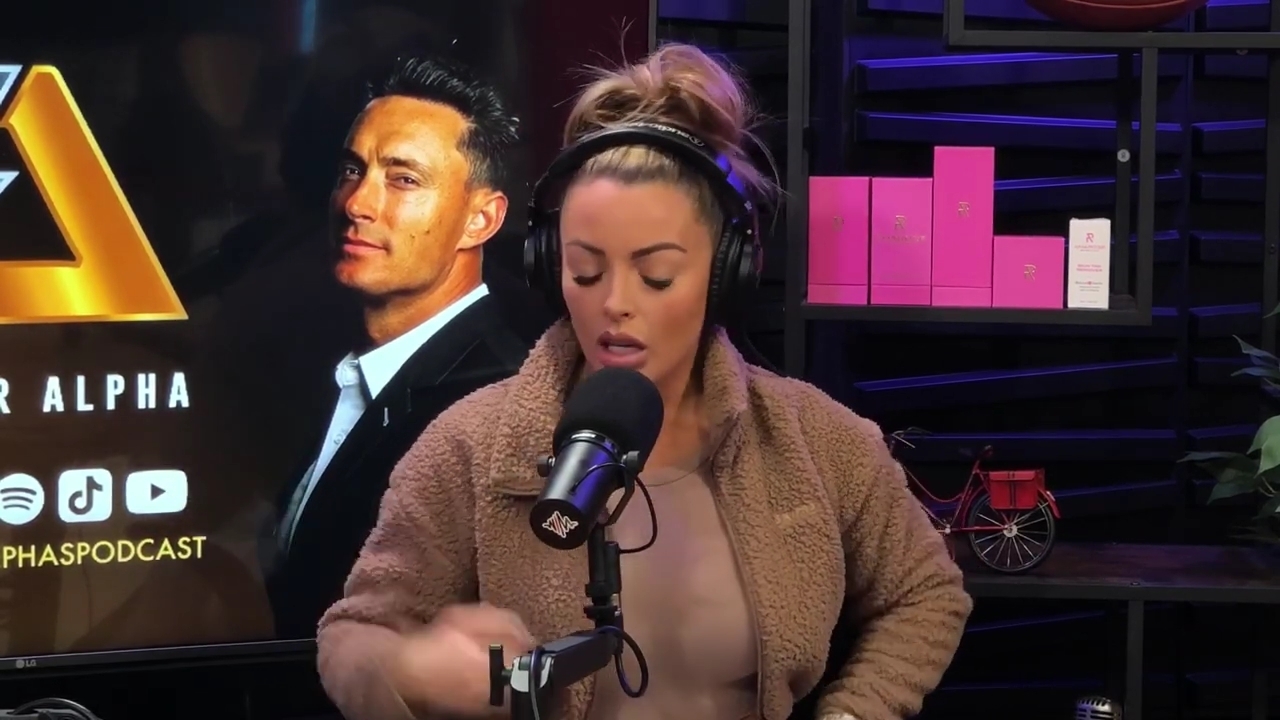 x2mate_com-Ep_13_-_Power_Alphas_Podcast__Love_Languages___28Mandy_Saccomanno__mp40837.jpg