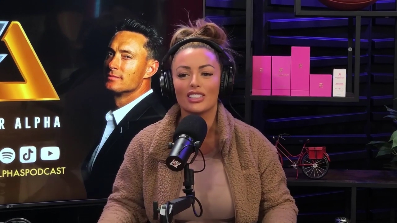 x2mate_com-Ep_13_-_Power_Alphas_Podcast__Love_Languages___28Mandy_Saccomanno__mp40949.jpg