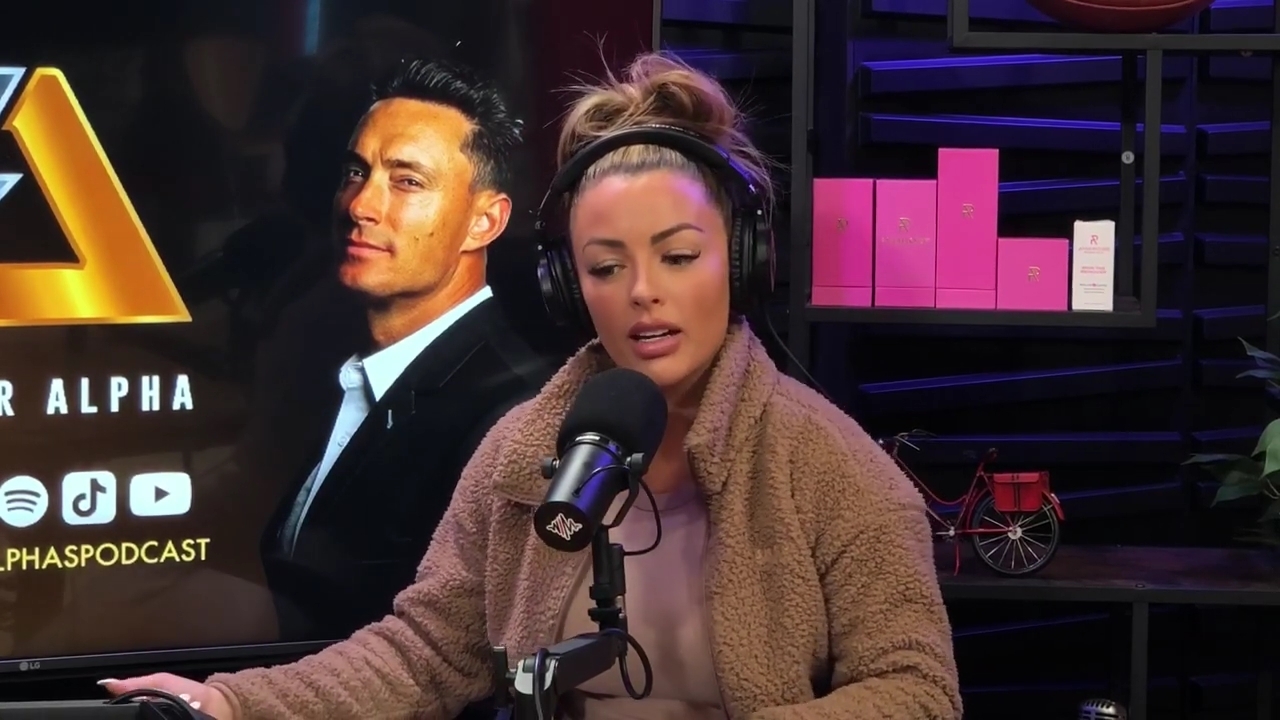 x2mate_com-Ep_13_-_Power_Alphas_Podcast__Love_Languages___28Mandy_Saccomanno__mp40957.jpg