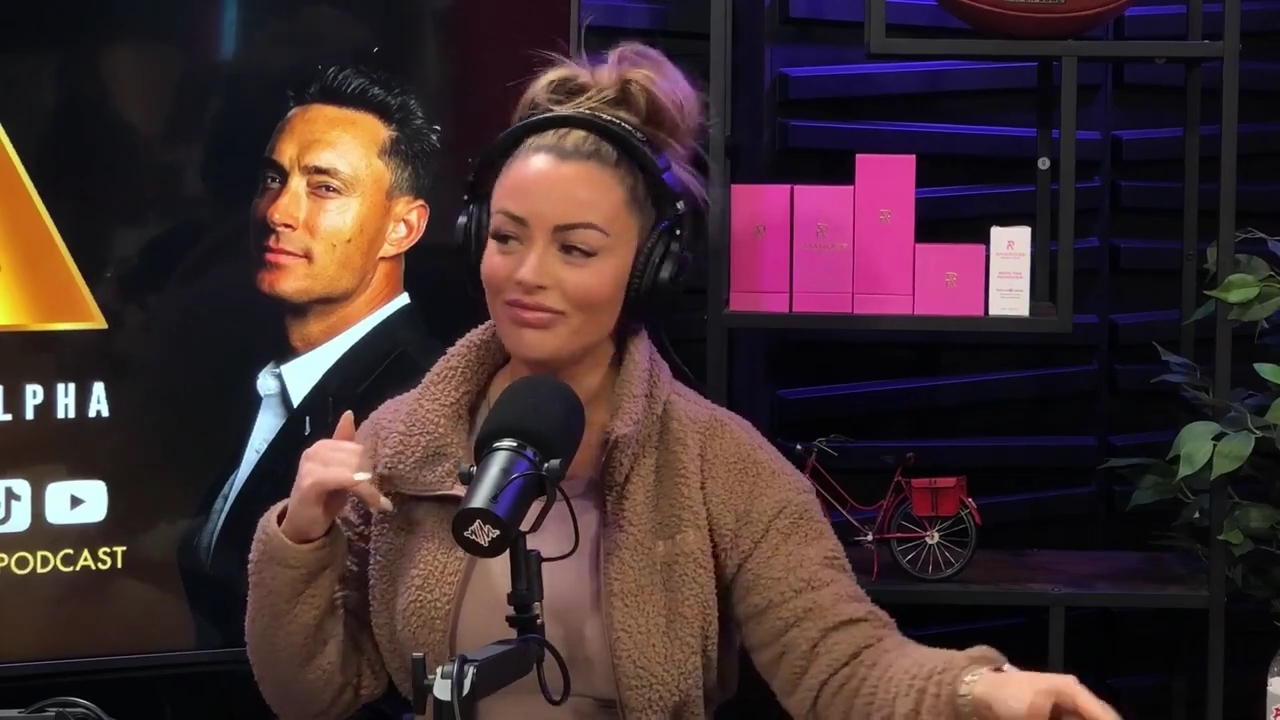 x2mate_com-Ep_13_-_Power_Alphas_Podcast__Love_Languages___28Mandy_Saccomanno__mp41069.jpg