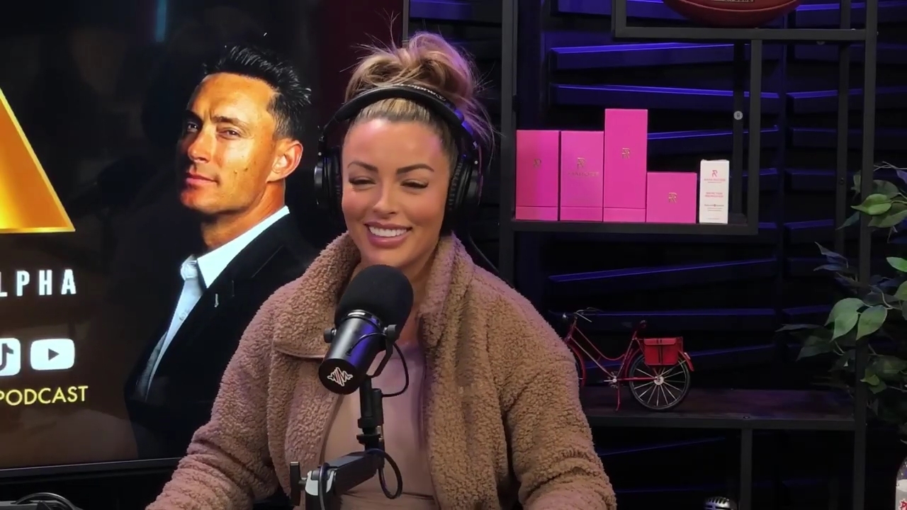 x2mate_com-Ep_13_-_Power_Alphas_Podcast__Love_Languages___28Mandy_Saccomanno__mp41087.jpg
