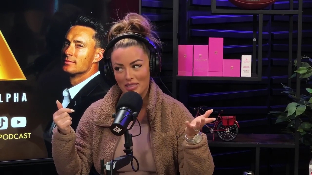 x2mate_com-Ep_13_-_Power_Alphas_Podcast__Love_Languages___28Mandy_Saccomanno__mp41131.jpg