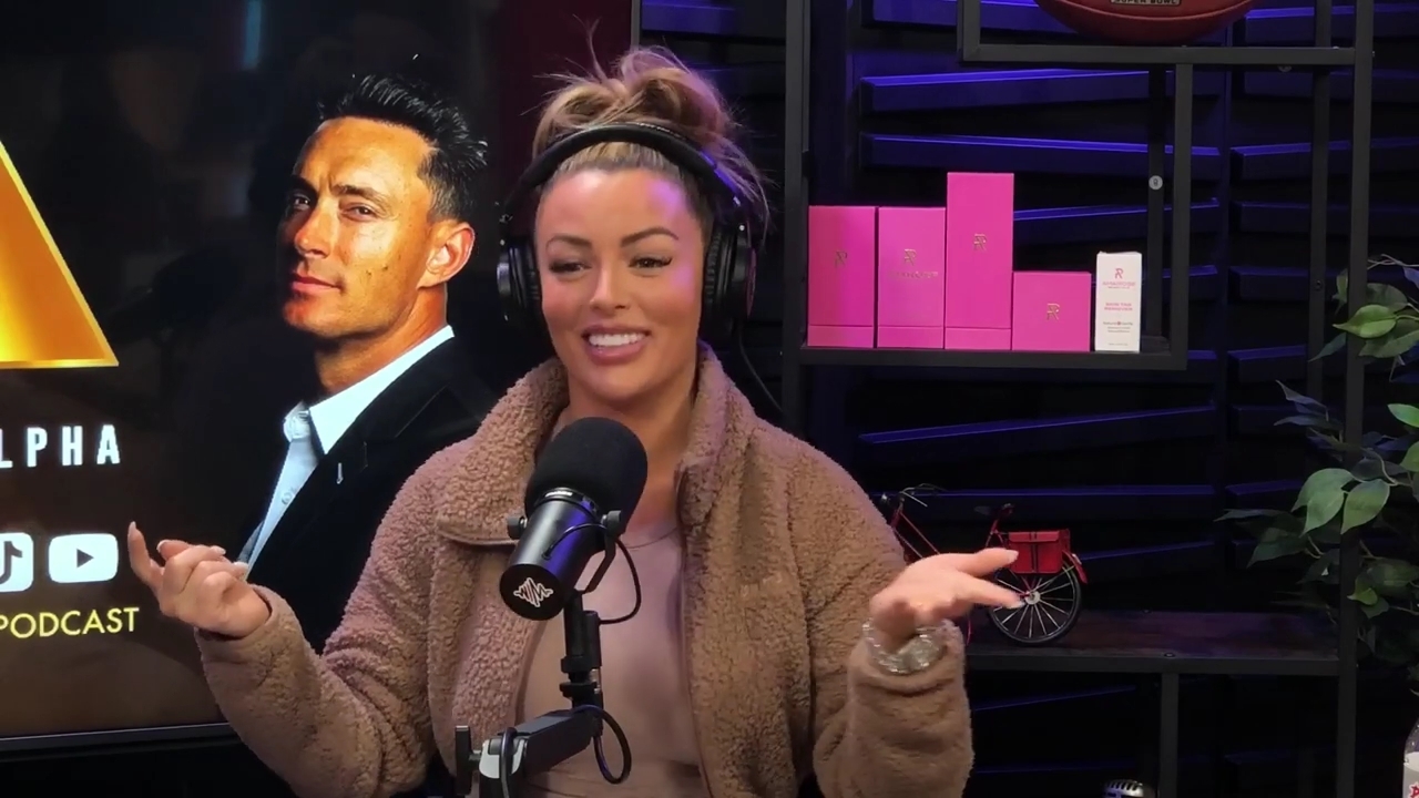 x2mate_com-Ep_13_-_Power_Alphas_Podcast__Love_Languages___28Mandy_Saccomanno__mp41144.jpg