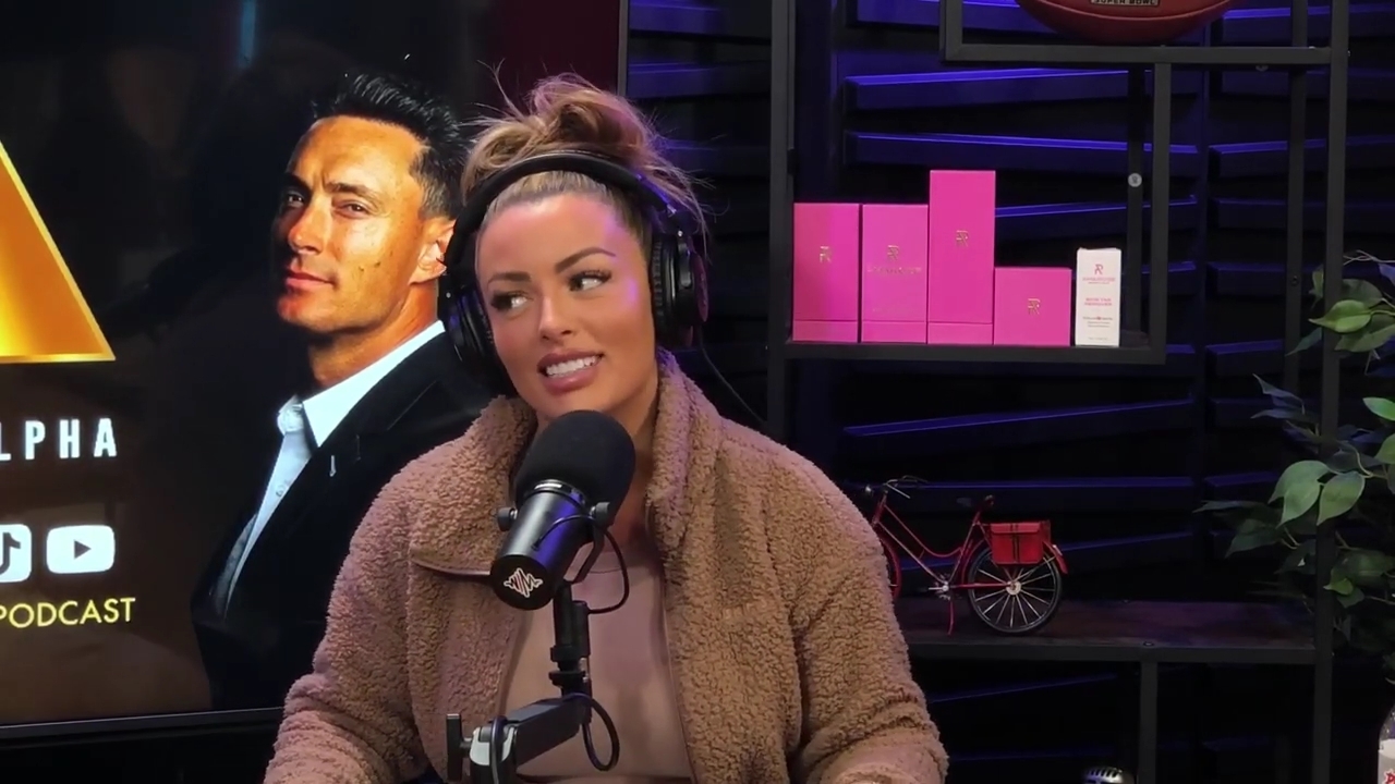 x2mate_com-Ep_13_-_Power_Alphas_Podcast__Love_Languages___28Mandy_Saccomanno__mp41147.jpg