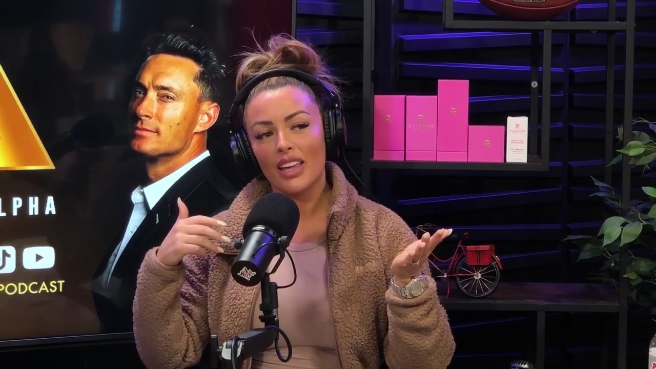 x2mate_com-Ep_13_-_Power_Alphas_Podcast__Love_Languages___28Mandy_Saccomanno__mp41160.jpg