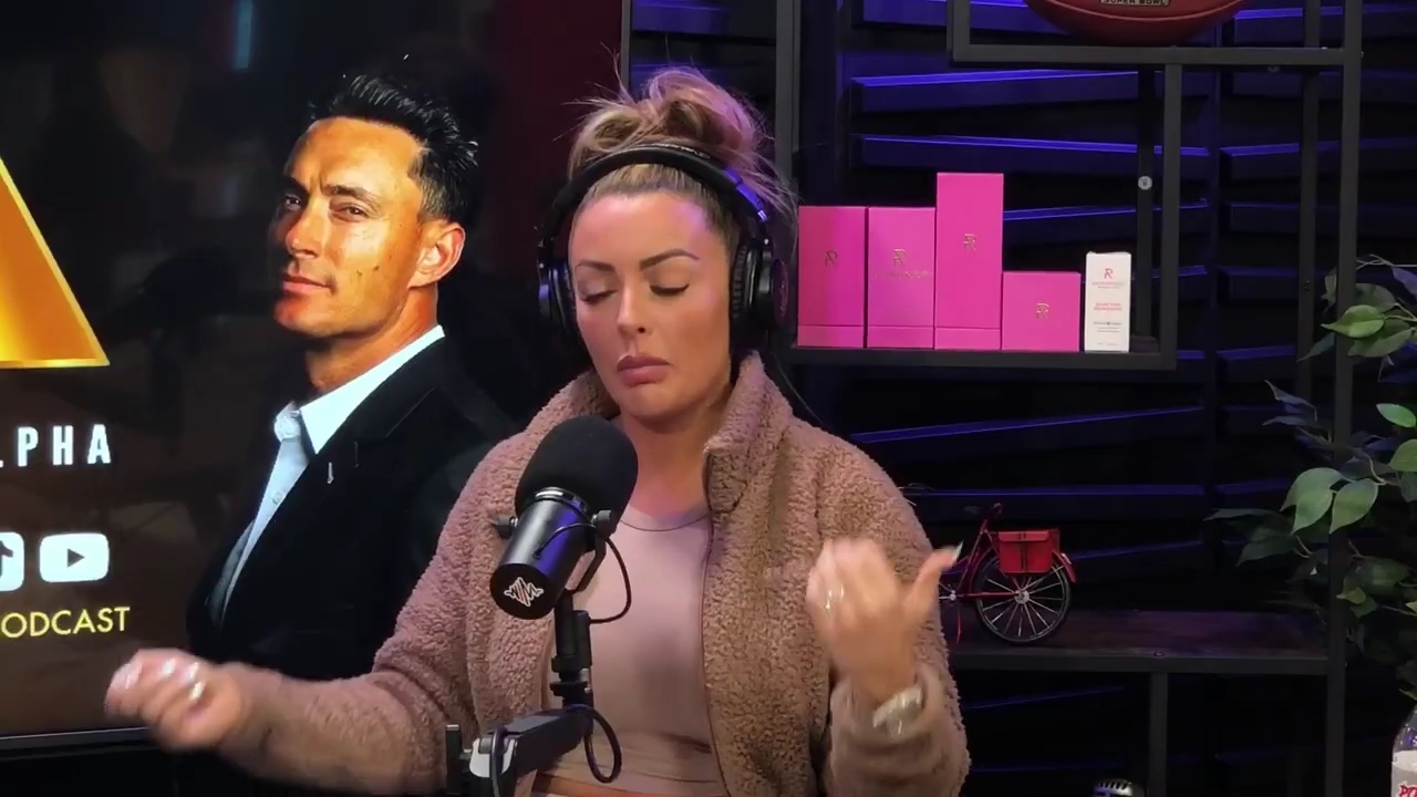 x2mate_com-Ep_13_-_Power_Alphas_Podcast__Love_Languages___28Mandy_Saccomanno__mp41191.jpg