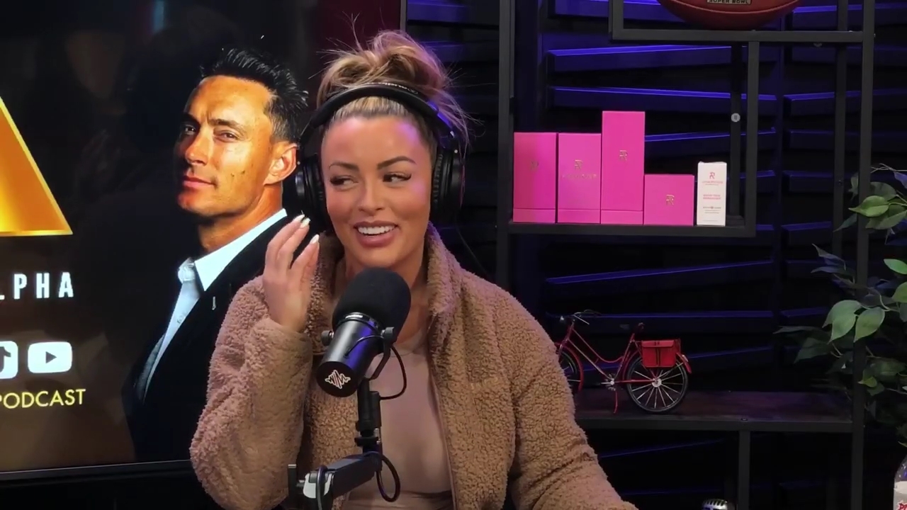 x2mate_com-Ep_13_-_Power_Alphas_Podcast__Love_Languages___28Mandy_Saccomanno__mp41229.jpg