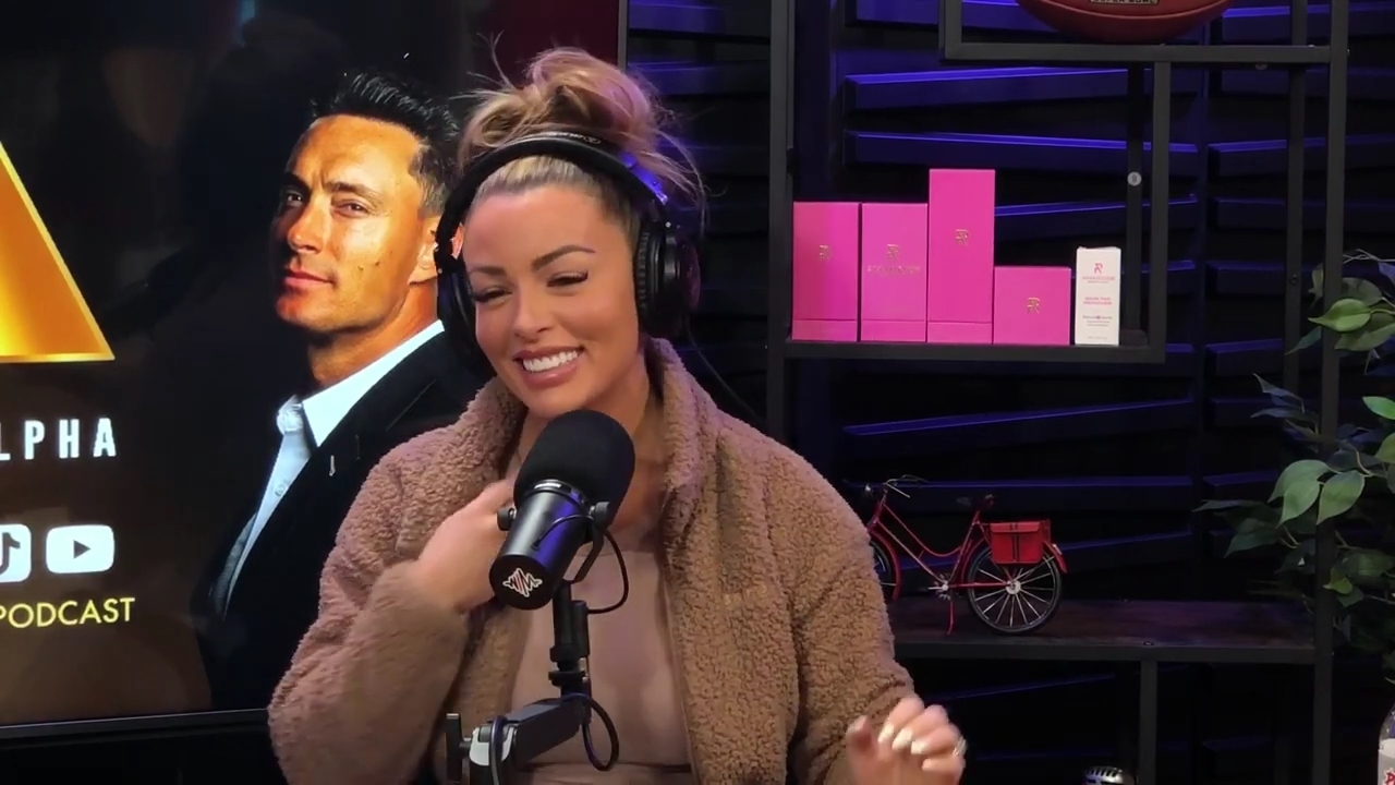 x2mate_com-Ep_13_-_Power_Alphas_Podcast__Love_Languages___28Mandy_Saccomanno__mp41242.jpg