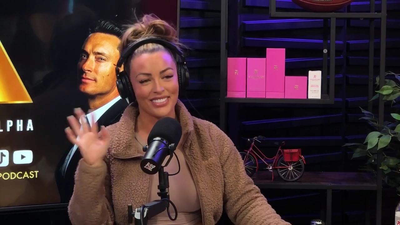 x2mate_com-Ep_13_-_Power_Alphas_Podcast__Love_Languages___28Mandy_Saccomanno__mp41244.jpg