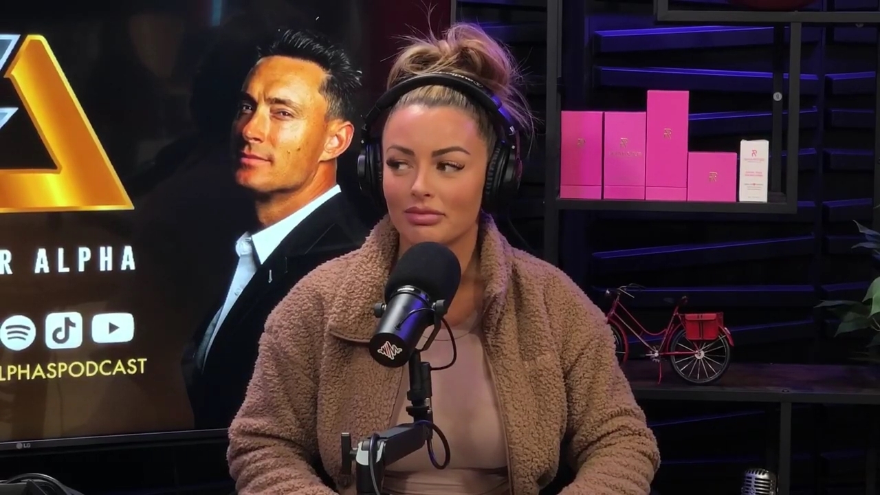x2mate_com-Ep_13_-_Power_Alphas_Podcast__Love_Languages___28Mandy_Saccomanno__mp41281.jpg