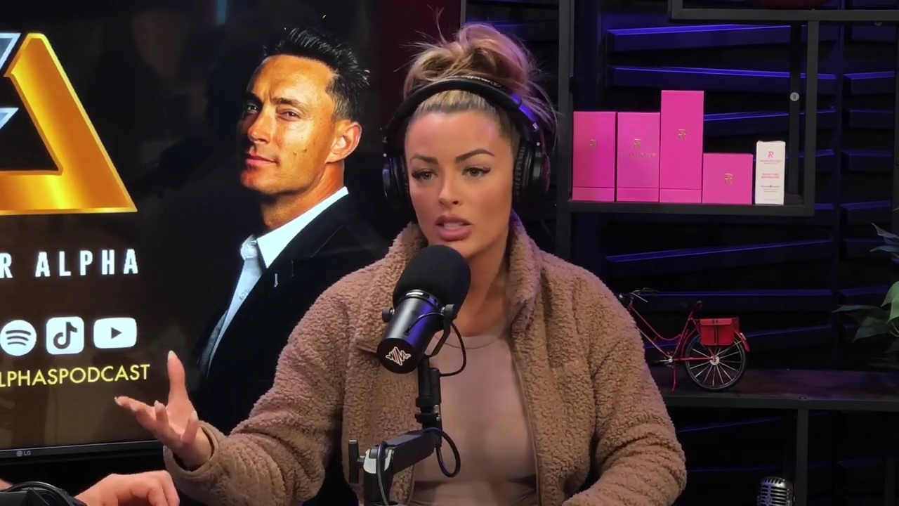 x2mate_com-Ep_13_-_Power_Alphas_Podcast__Love_Languages___28Mandy_Saccomanno__mp41316.jpg