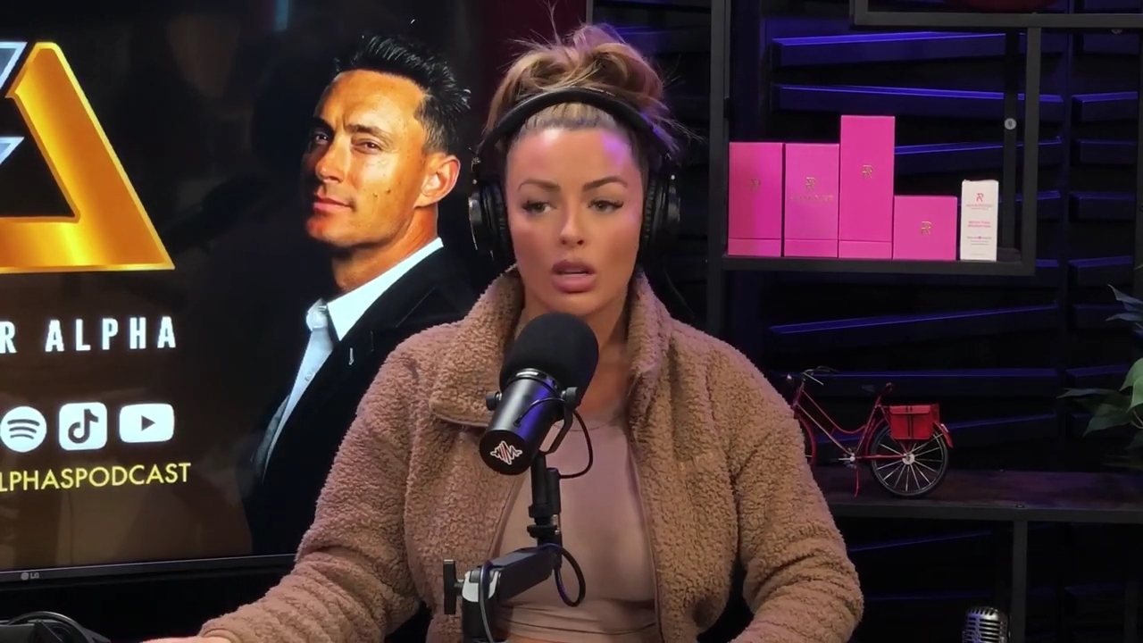 x2mate_com-Ep_13_-_Power_Alphas_Podcast__Love_Languages___28Mandy_Saccomanno__mp41331.jpg