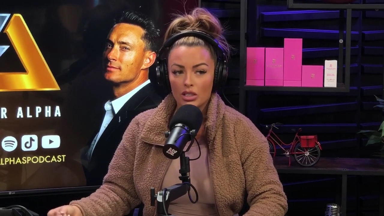 x2mate_com-Ep_13_-_Power_Alphas_Podcast__Love_Languages___28Mandy_Saccomanno__mp41341.jpg