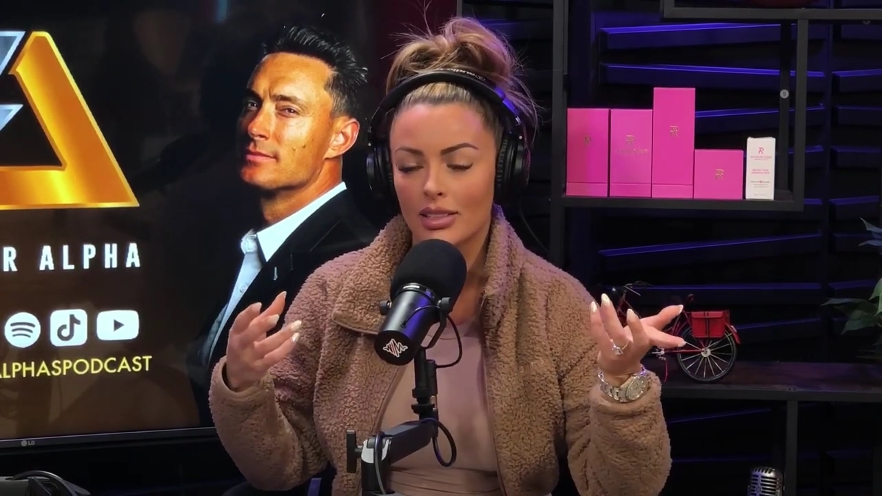 x2mate_com-Ep_13_-_Power_Alphas_Podcast__Love_Languages___28Mandy_Saccomanno__mp41348.jpg