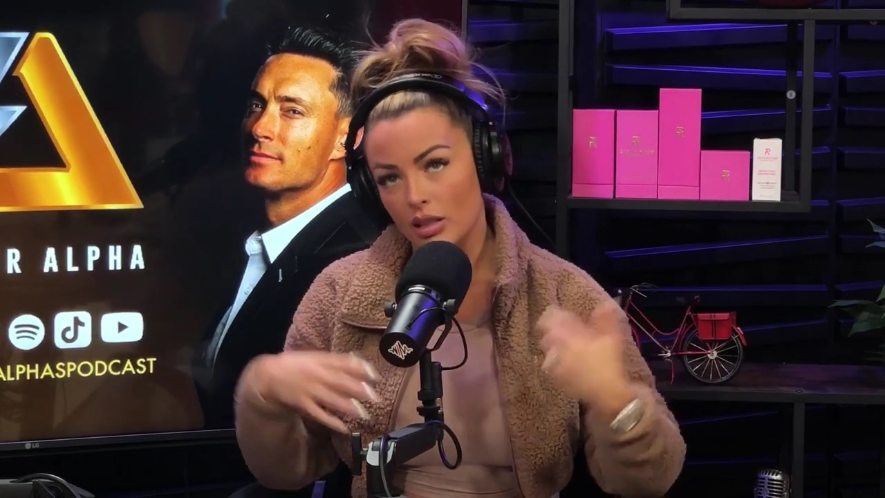x2mate_com-Ep_13_-_Power_Alphas_Podcast__Love_Languages___28Mandy_Saccomanno__mp41368.jpg