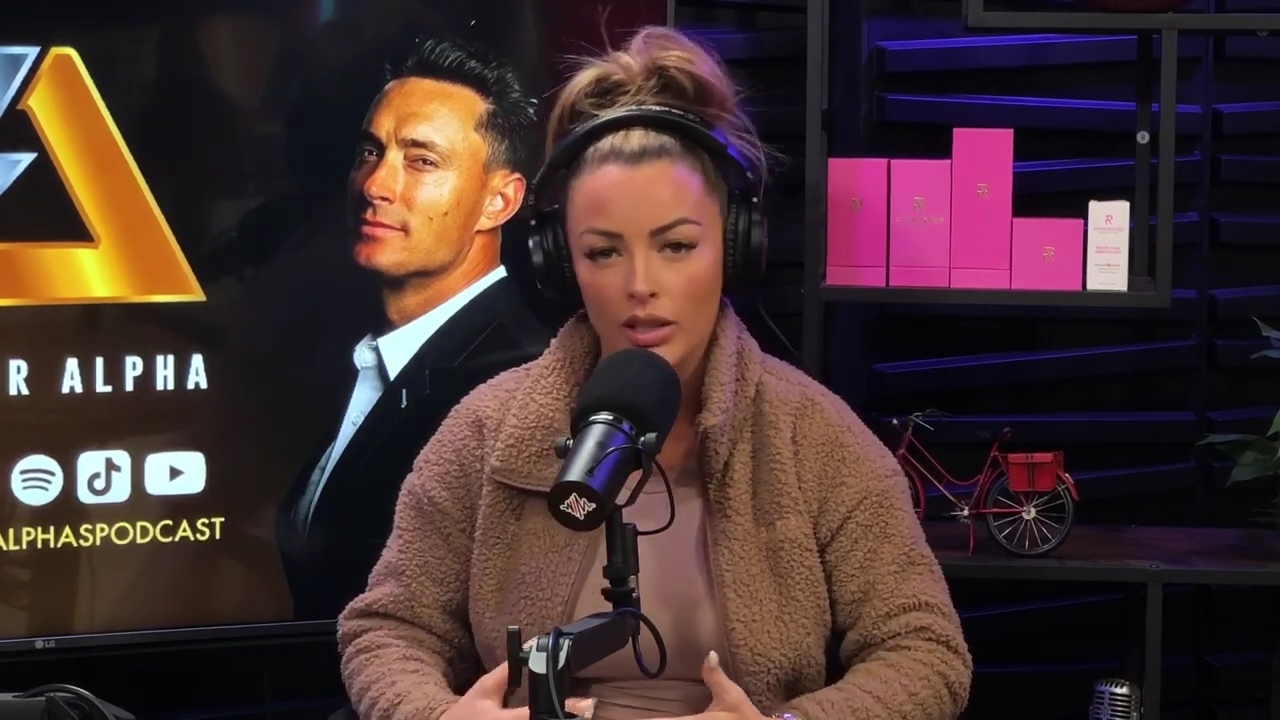 x2mate_com-Ep_13_-_Power_Alphas_Podcast__Love_Languages___28Mandy_Saccomanno__mp41382.jpg