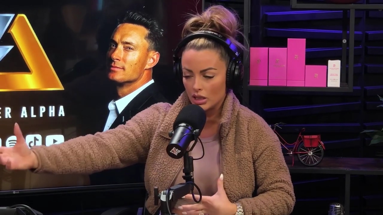 x2mate_com-Ep_13_-_Power_Alphas_Podcast__Love_Languages___28Mandy_Saccomanno__mp41392.jpg