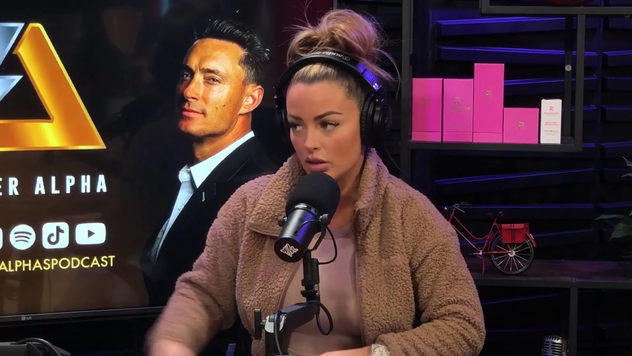 x2mate_com-Ep_13_-_Power_Alphas_Podcast__Love_Languages___28Mandy_Saccomanno__mp41394.jpg