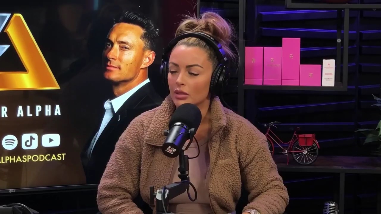 x2mate_com-Ep_13_-_Power_Alphas_Podcast__Love_Languages___28Mandy_Saccomanno__mp41470.jpg