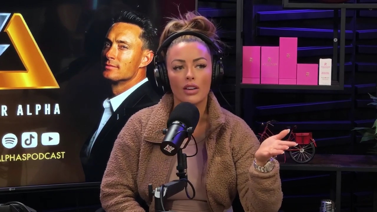 x2mate_com-Ep_13_-_Power_Alphas_Podcast__Love_Languages___28Mandy_Saccomanno__mp41475.jpg
