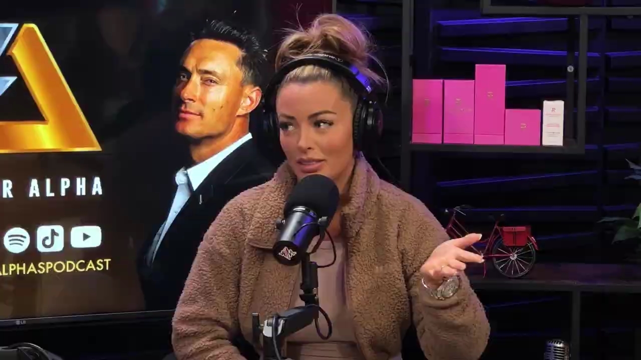 x2mate_com-Ep_13_-_Power_Alphas_Podcast__Love_Languages___28Mandy_Saccomanno__mp41504.jpg