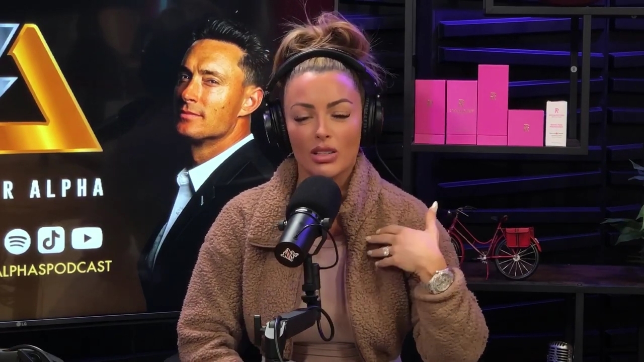 x2mate_com-Ep_13_-_Power_Alphas_Podcast__Love_Languages___28Mandy_Saccomanno__mp41516.jpg