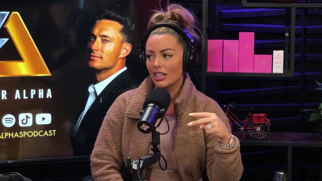 x2mate_com-Ep_13_-_Power_Alphas_Podcast__Love_Languages___28Mandy_Saccomanno__mp41520.jpg