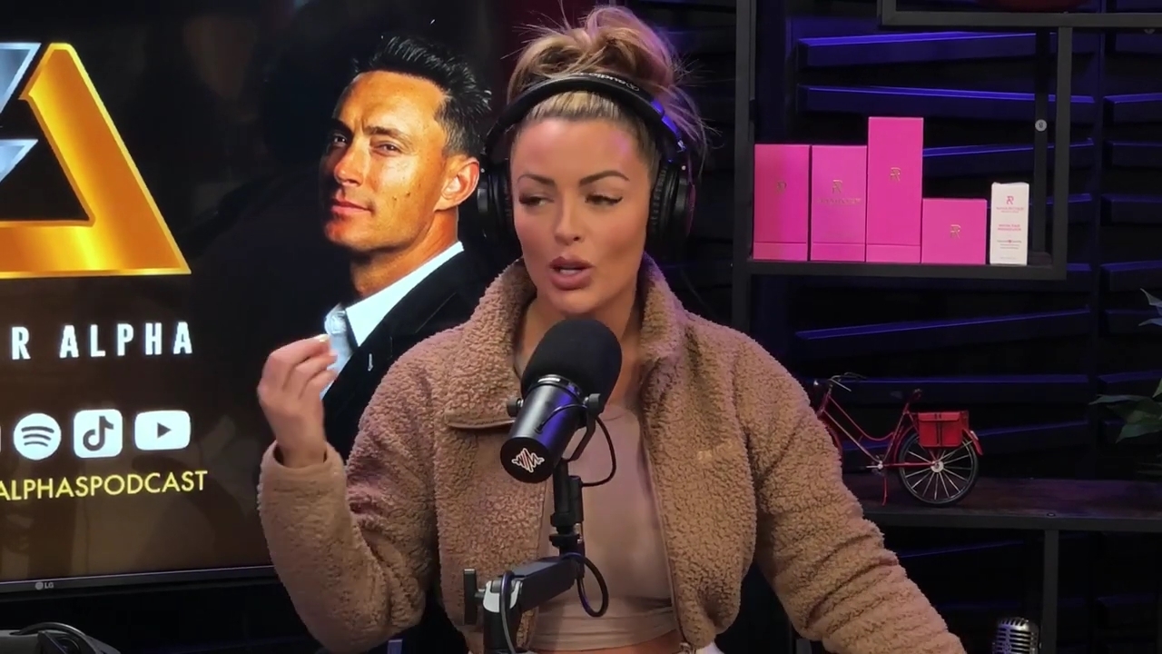 x2mate_com-Ep_13_-_Power_Alphas_Podcast__Love_Languages___28Mandy_Saccomanno__mp41541.jpg