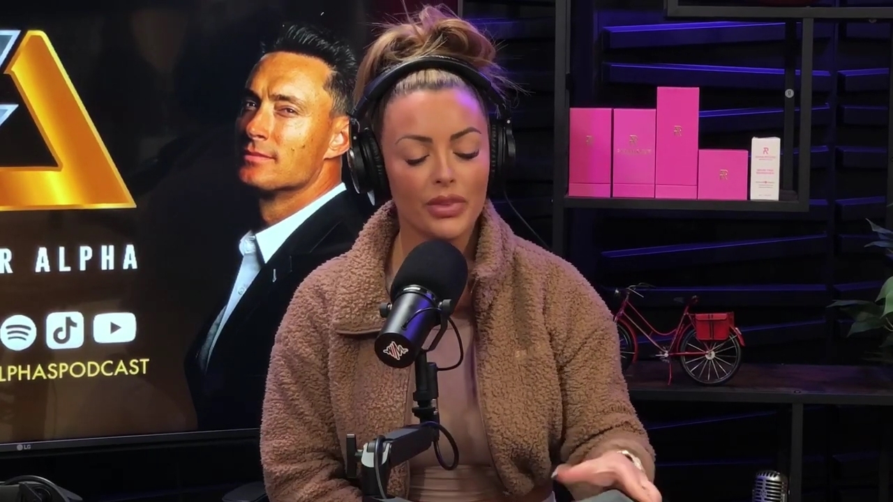 x2mate_com-Ep_13_-_Power_Alphas_Podcast__Love_Languages___28Mandy_Saccomanno__mp41583.jpg