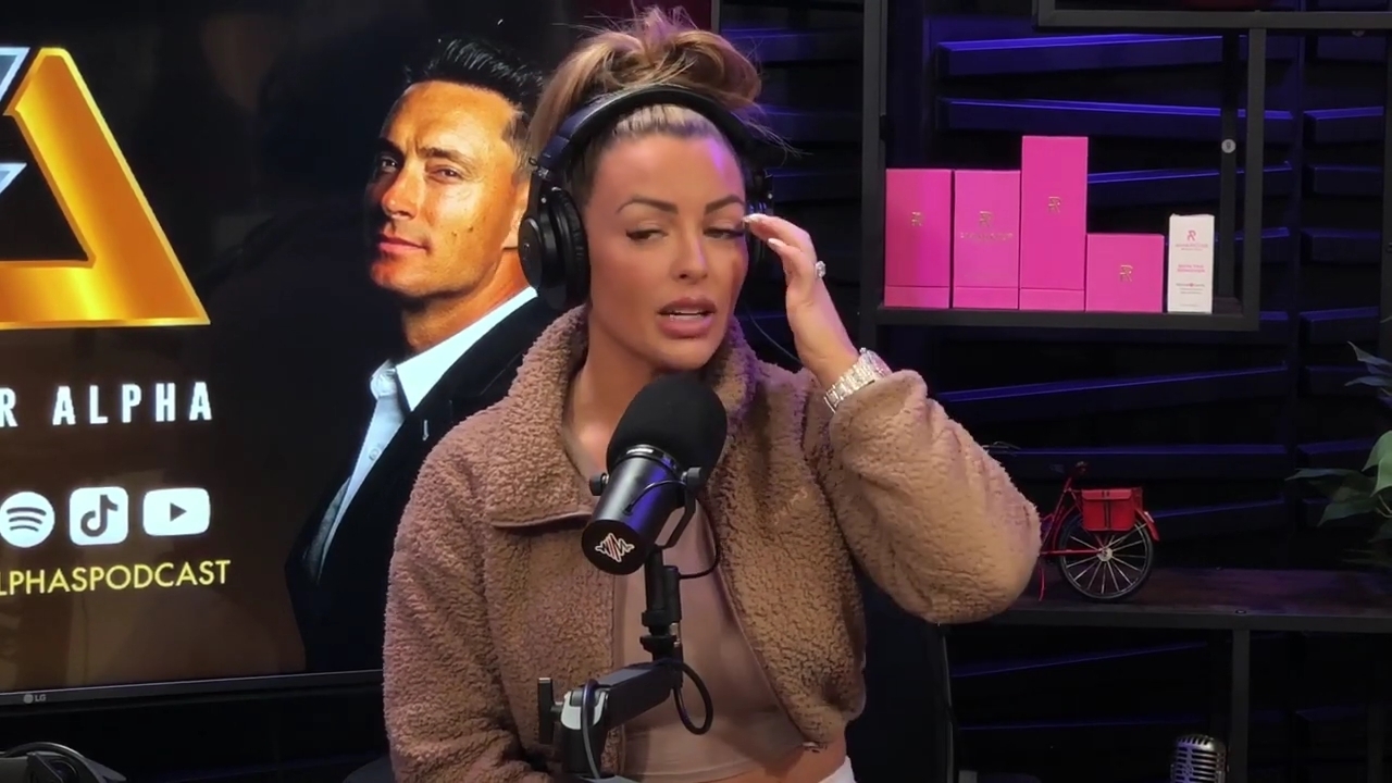 x2mate_com-Ep_13_-_Power_Alphas_Podcast__Love_Languages___28Mandy_Saccomanno__mp41586.jpg