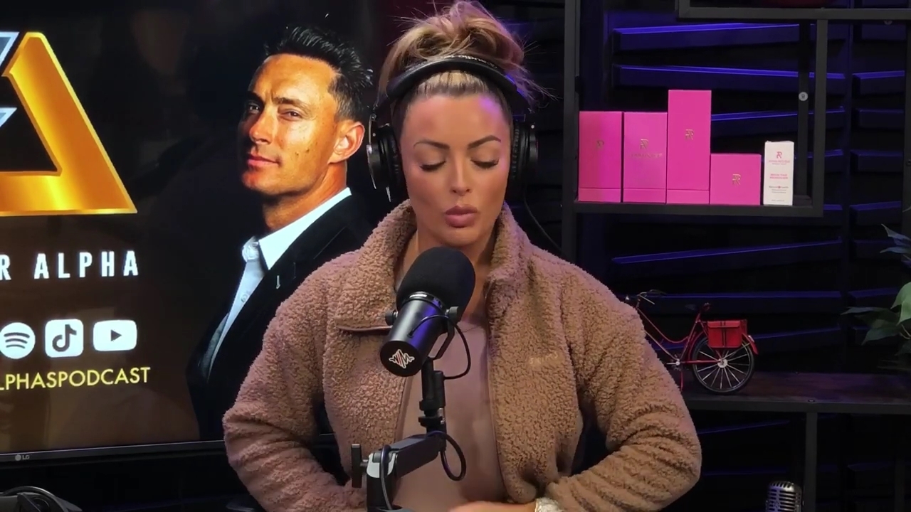 x2mate_com-Ep_13_-_Power_Alphas_Podcast__Love_Languages___28Mandy_Saccomanno__mp41591.jpg