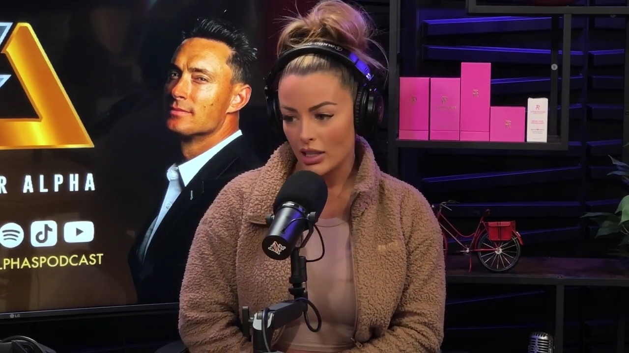 x2mate_com-Ep_13_-_Power_Alphas_Podcast__Love_Languages___28Mandy_Saccomanno__mp41599.jpg