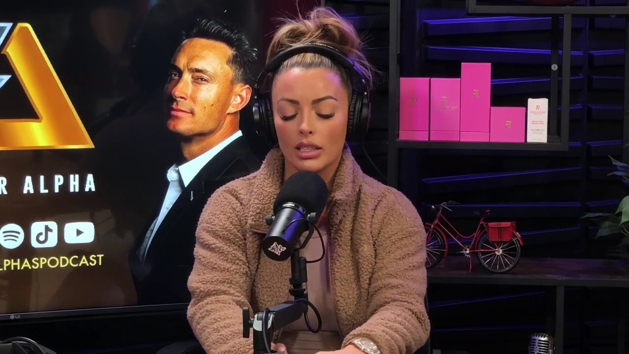x2mate_com-Ep_13_-_Power_Alphas_Podcast__Love_Languages___28Mandy_Saccomanno__mp41615.jpg