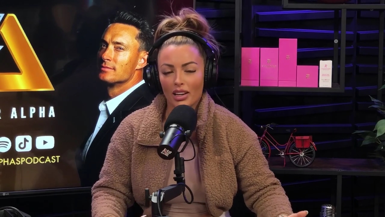 x2mate_com-Ep_13_-_Power_Alphas_Podcast__Love_Languages___28Mandy_Saccomanno__mp41681.jpg