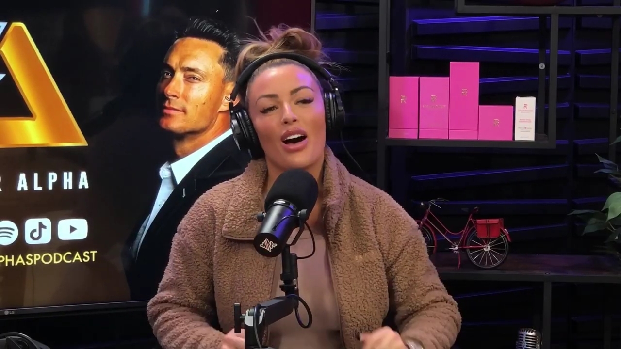 x2mate_com-Ep_13_-_Power_Alphas_Podcast__Love_Languages___28Mandy_Saccomanno__mp41699.jpg