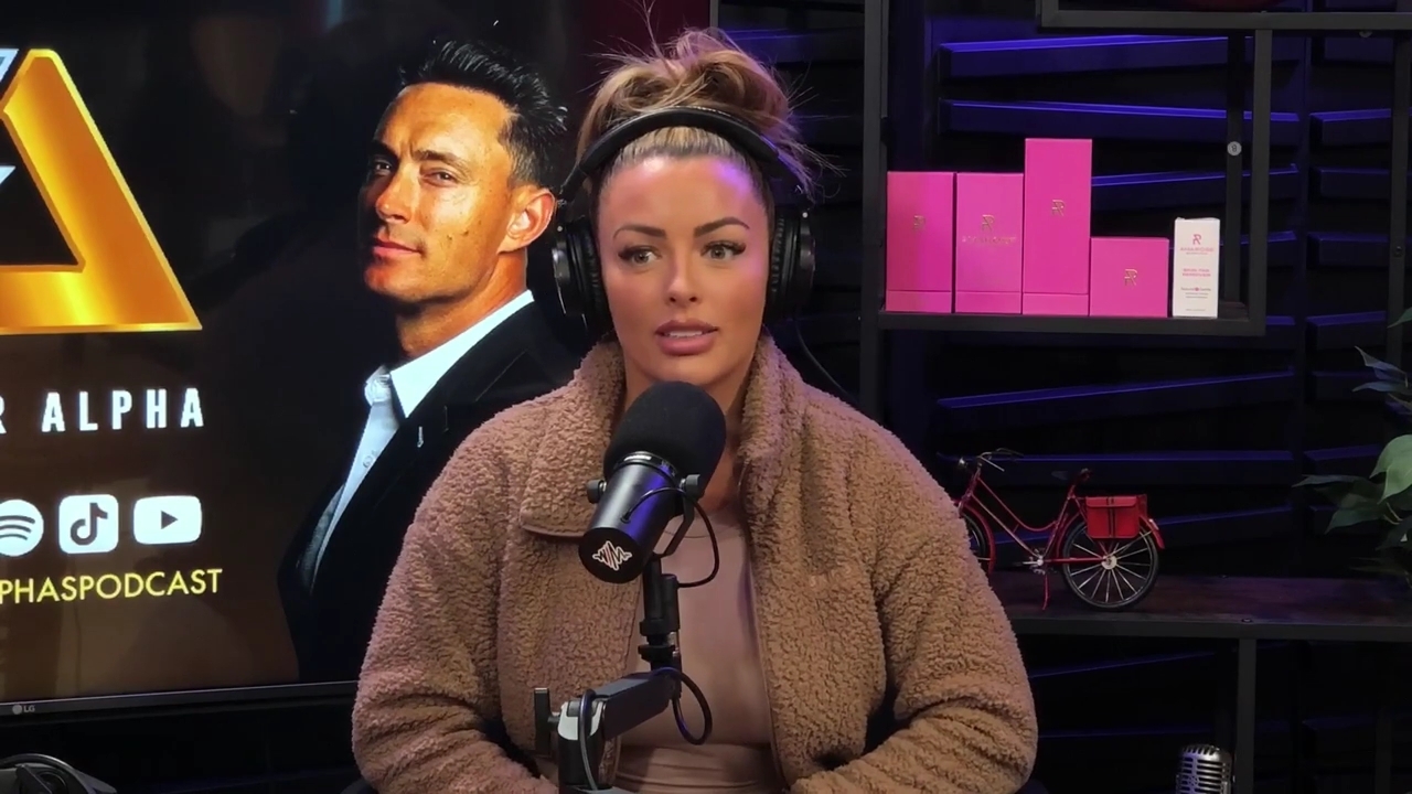 x2mate_com-Ep_13_-_Power_Alphas_Podcast__Love_Languages___28Mandy_Saccomanno__mp41711.jpg