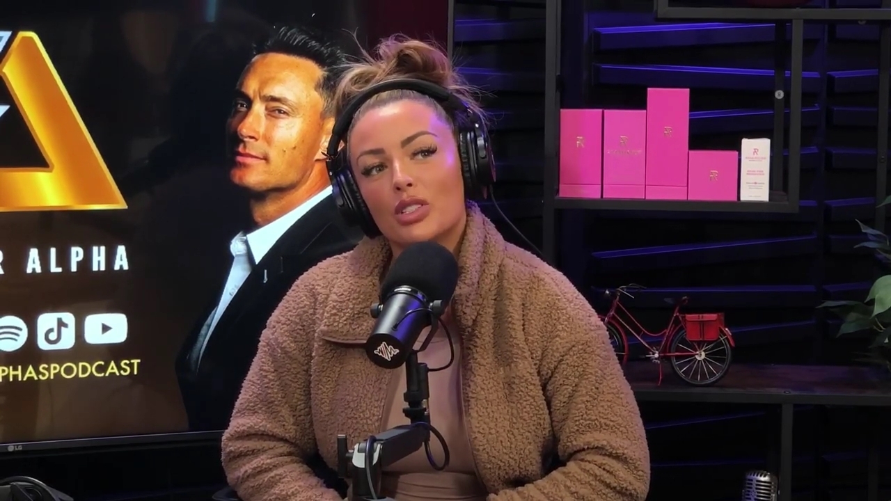 x2mate_com-Ep_13_-_Power_Alphas_Podcast__Love_Languages___28Mandy_Saccomanno__mp41715.jpg