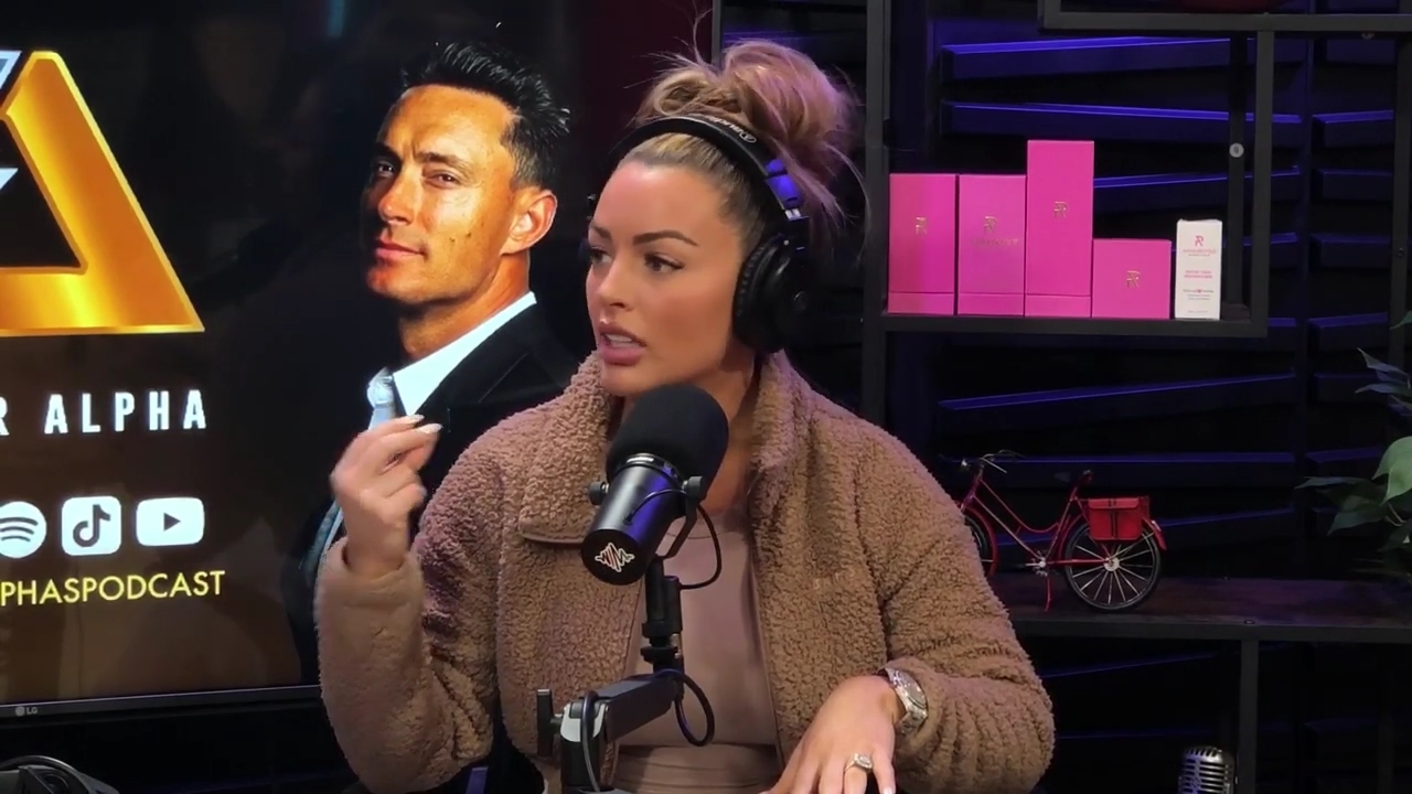 x2mate_com-Ep_13_-_Power_Alphas_Podcast__Love_Languages___28Mandy_Saccomanno__mp41740.jpg