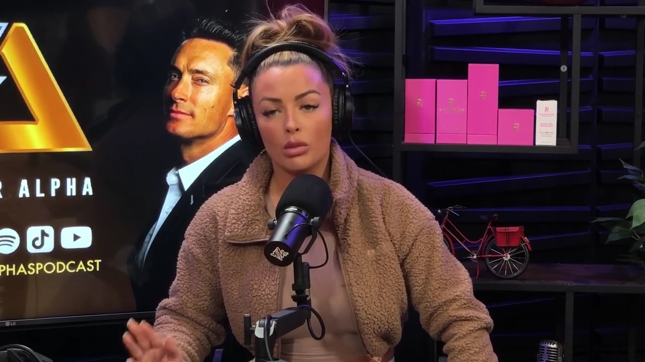 x2mate_com-Ep_13_-_Power_Alphas_Podcast__Love_Languages___28Mandy_Saccomanno__mp41766.jpg