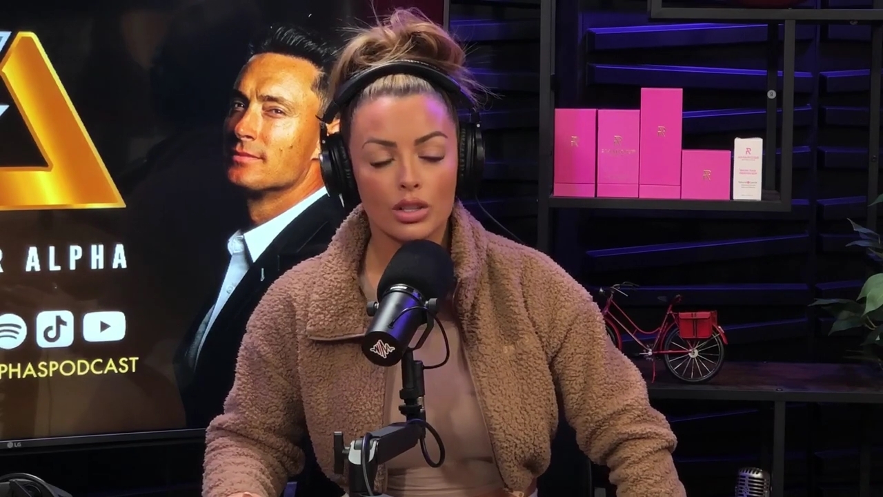 x2mate_com-Ep_13_-_Power_Alphas_Podcast__Love_Languages___28Mandy_Saccomanno__mp41767.jpg