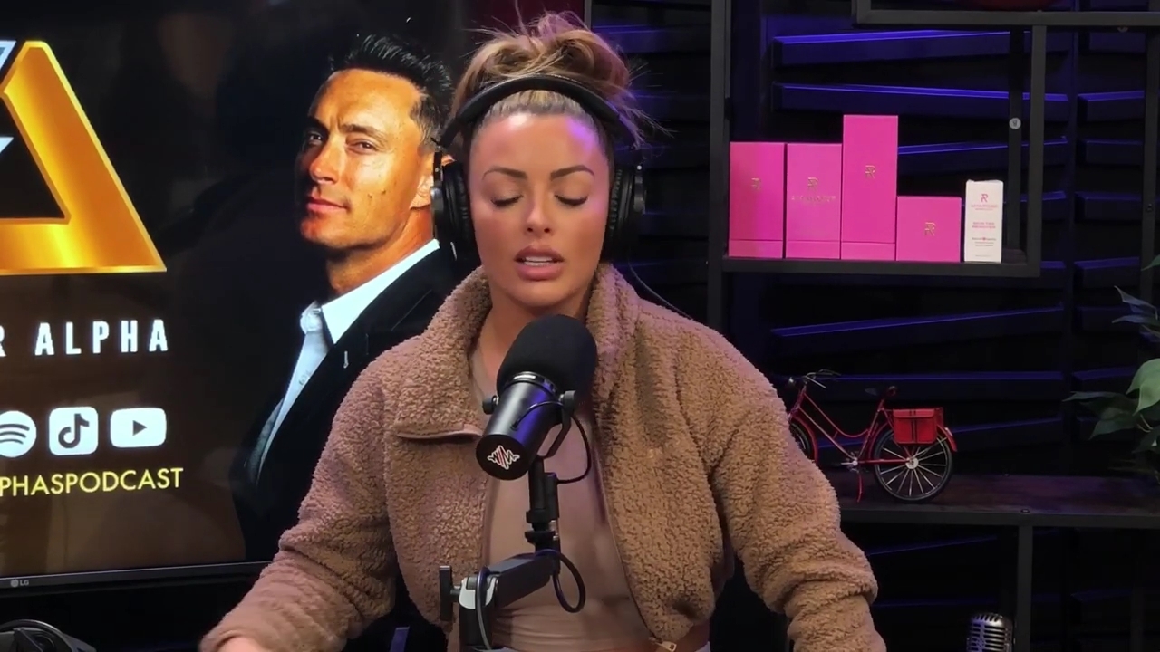 x2mate_com-Ep_13_-_Power_Alphas_Podcast__Love_Languages___28Mandy_Saccomanno__mp41780.jpg