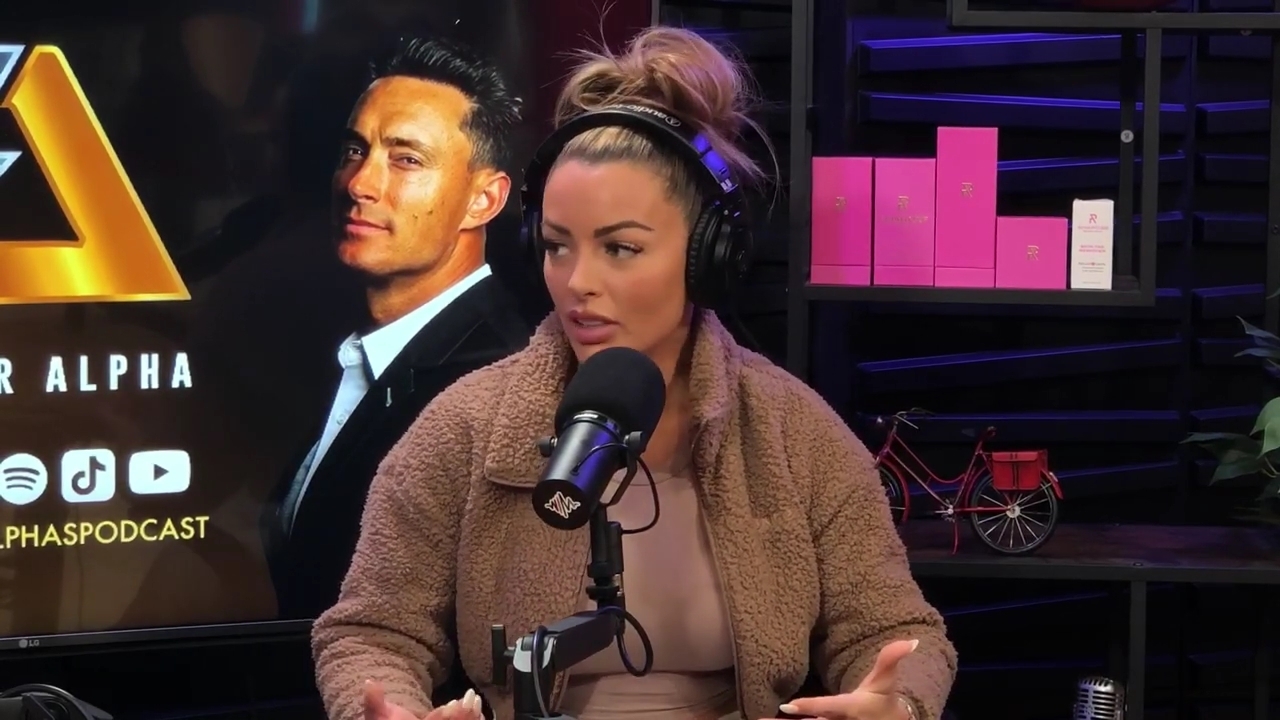 x2mate_com-Ep_13_-_Power_Alphas_Podcast__Love_Languages___28Mandy_Saccomanno__mp41800.jpg