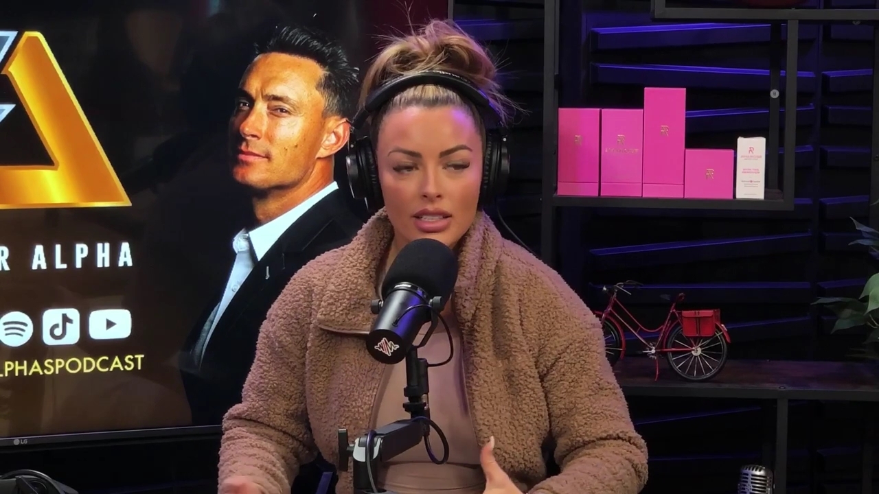 x2mate_com-Ep_13_-_Power_Alphas_Podcast__Love_Languages___28Mandy_Saccomanno__mp41802.jpg