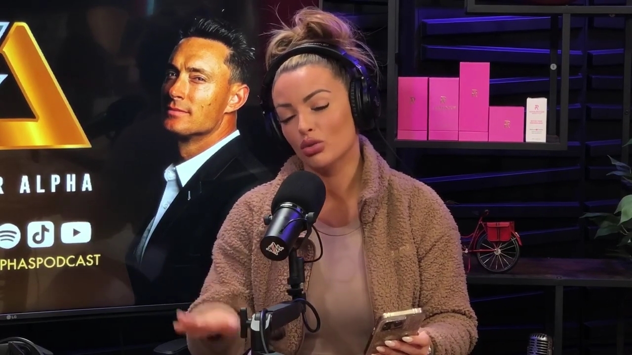 x2mate_com-Ep_13_-_Power_Alphas_Podcast__Love_Languages___28Mandy_Saccomanno__mp41839.jpg