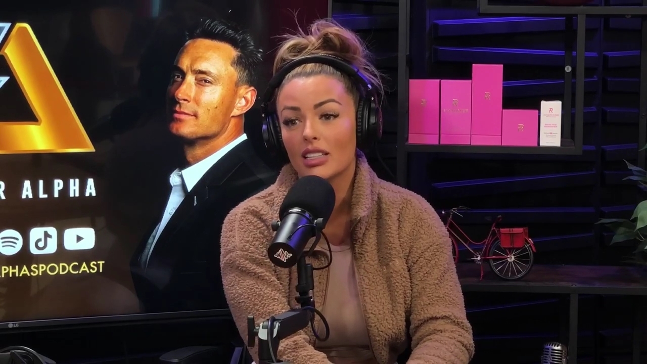 x2mate_com-Ep_13_-_Power_Alphas_Podcast__Love_Languages___28Mandy_Saccomanno__mp41919.jpg