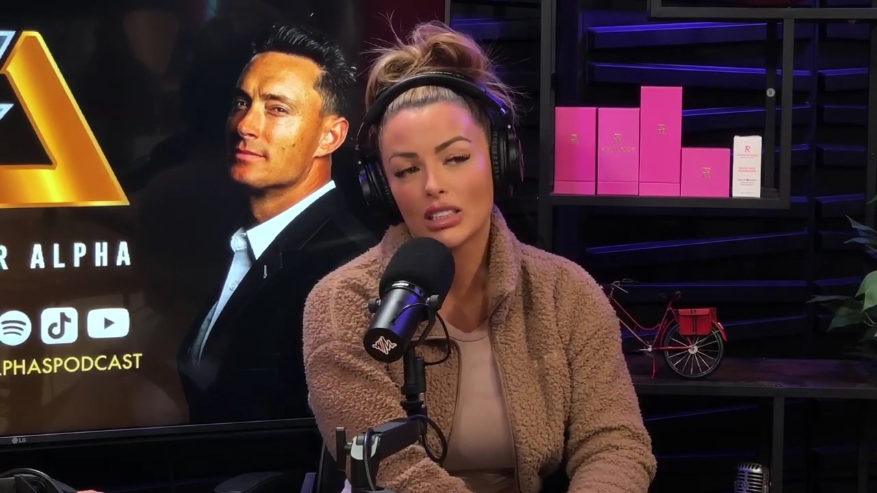 x2mate_com-Ep_13_-_Power_Alphas_Podcast__Love_Languages___28Mandy_Saccomanno__mp41923.jpg