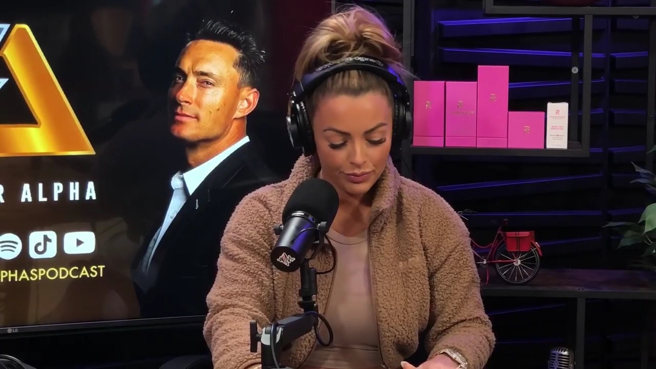 x2mate_com-Ep_13_-_Power_Alphas_Podcast__Love_Languages___28Mandy_Saccomanno__mp41957.jpg