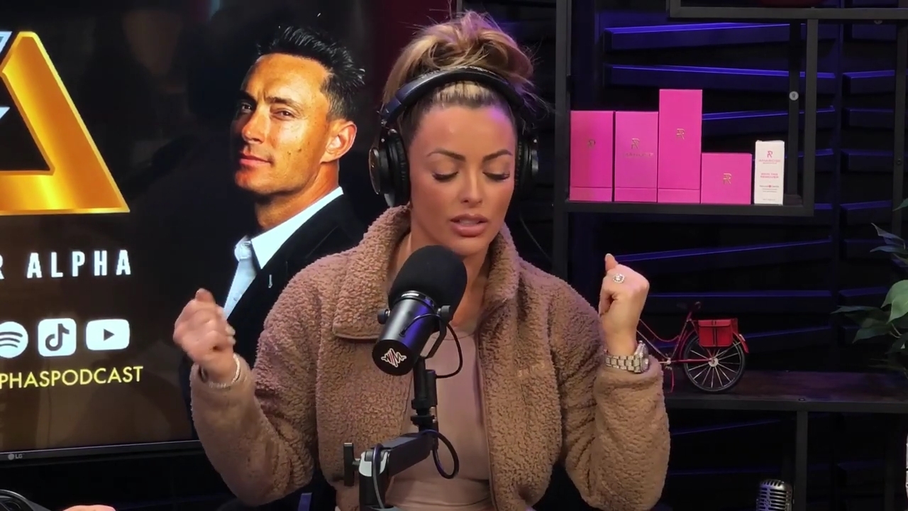 x2mate_com-Ep_13_-_Power_Alphas_Podcast__Love_Languages___28Mandy_Saccomanno__mp42047.jpg