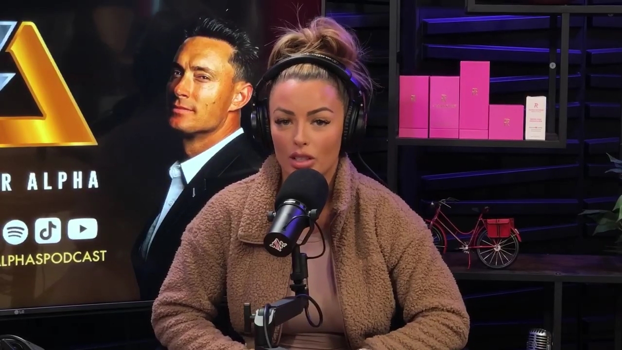 x2mate_com-Ep_13_-_Power_Alphas_Podcast__Love_Languages___28Mandy_Saccomanno__mp42134.jpg