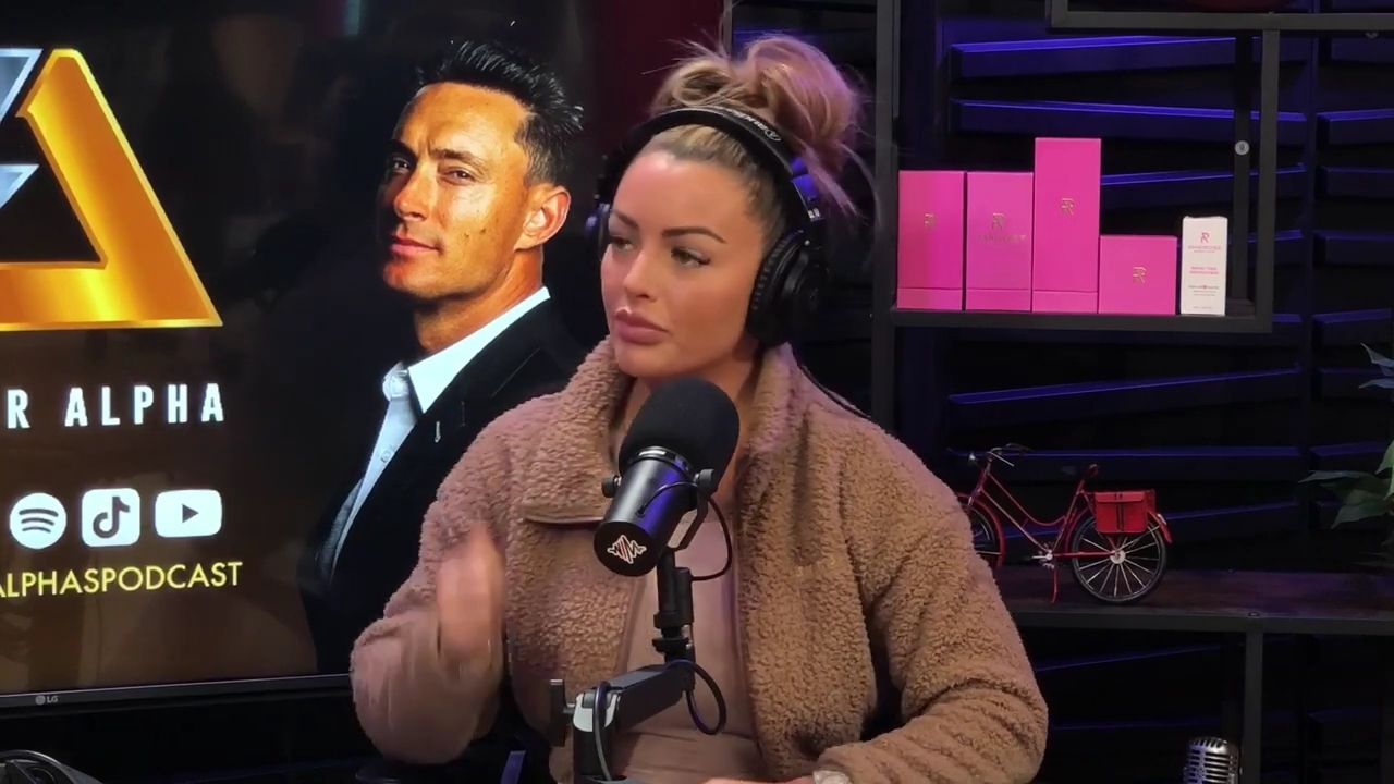 x2mate_com-Ep_13_-_Power_Alphas_Podcast__Love_Languages___28Mandy_Saccomanno__mp42142.jpg